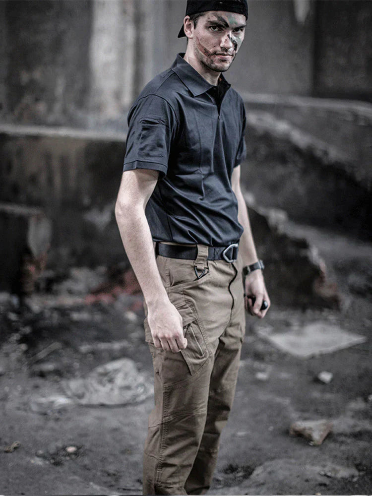 Tactical cargo pants with multiple pockets – men