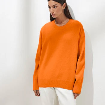 Women's cashmere sweater, simple and elegant