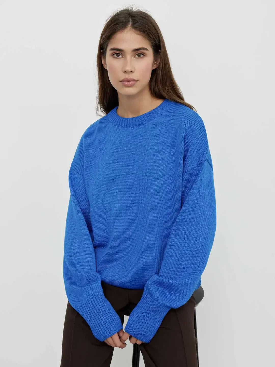 Women's cashmere sweater, simple and elegant