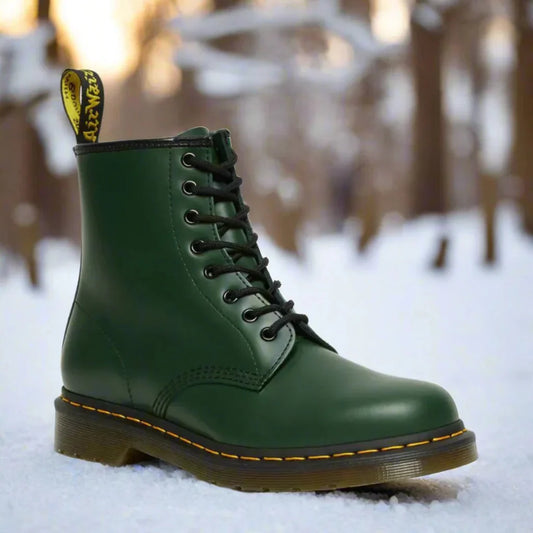 Women’s elegant classic lace-up boots – women