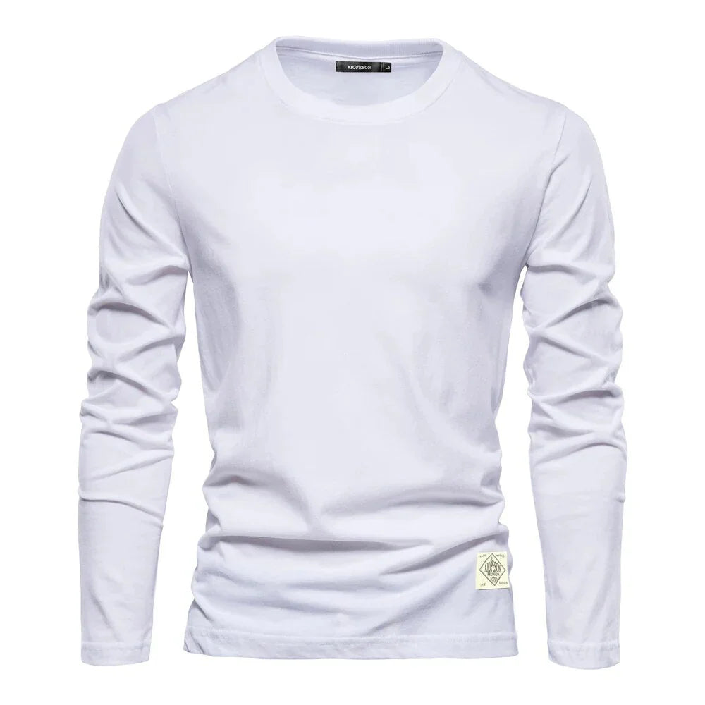 Casual men's long-sleeved shirt with round neck