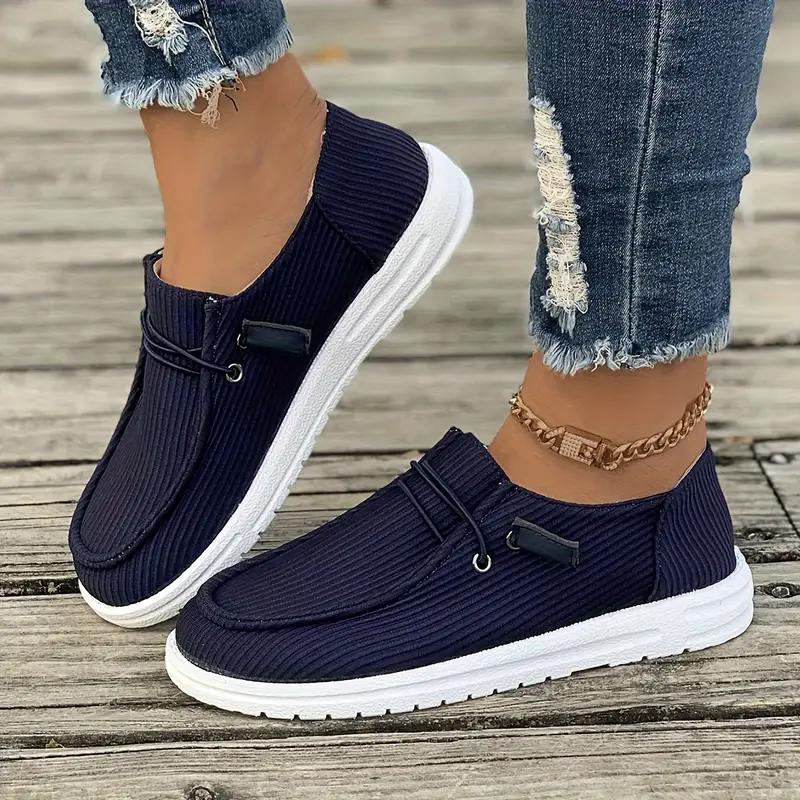 Casual shoes for women