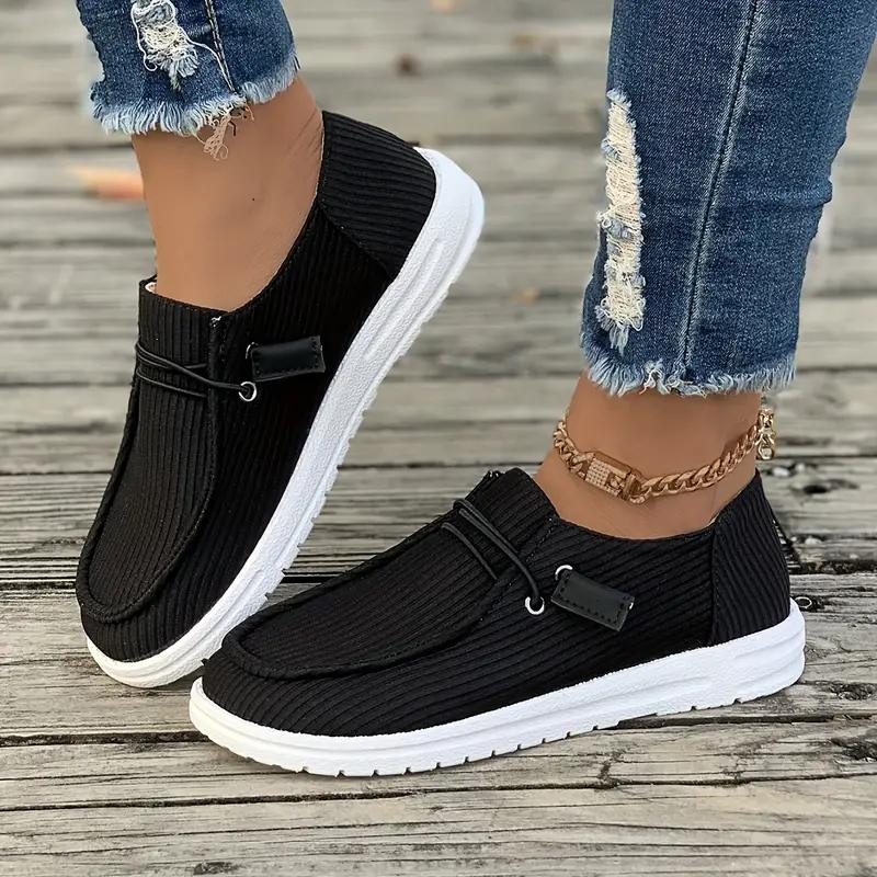 Casual shoes for women