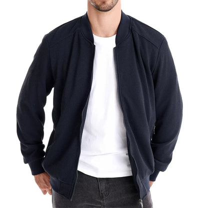 Men’s insulated jacket with adjustable hood – men