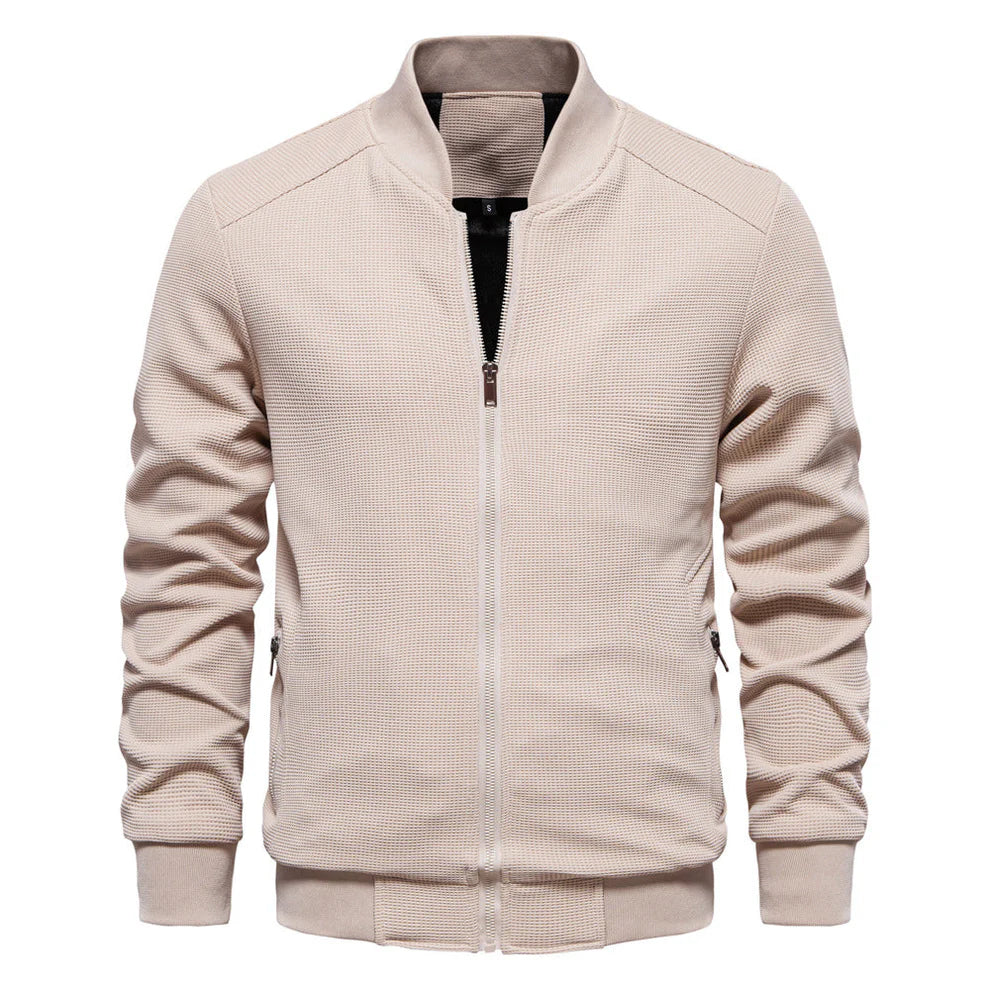 Men’s insulated jacket with adjustable hood – men