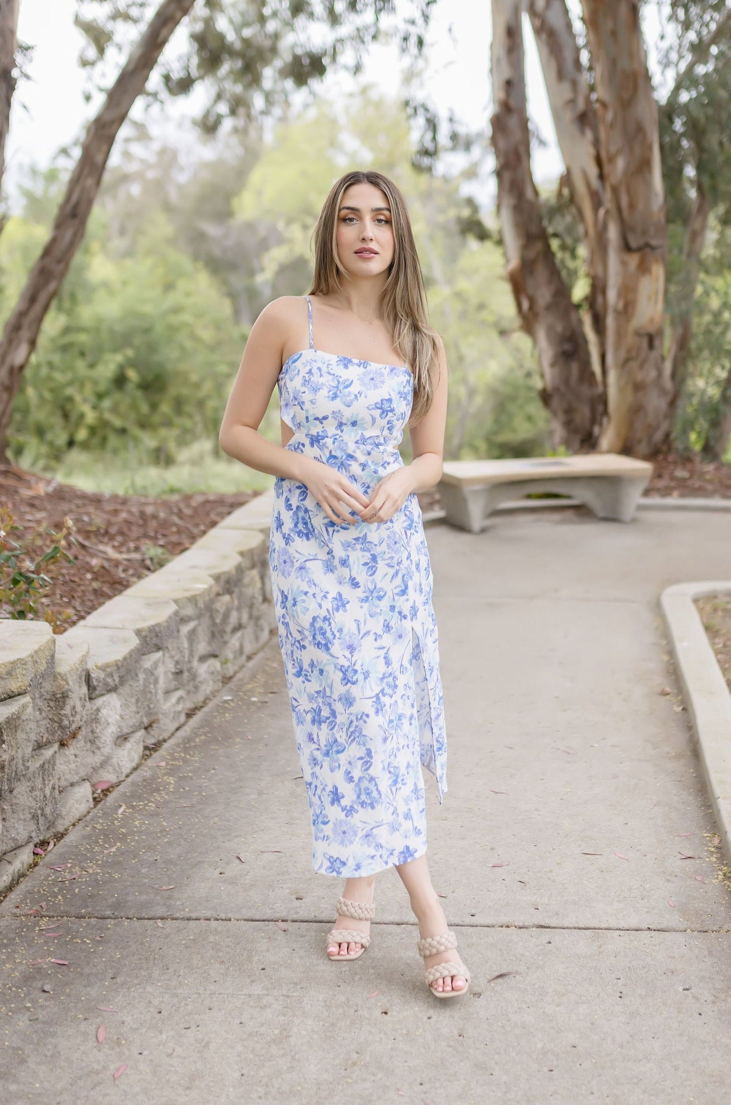 Erika Sleeveless Cut Out Floral Print Midi Dress Blue