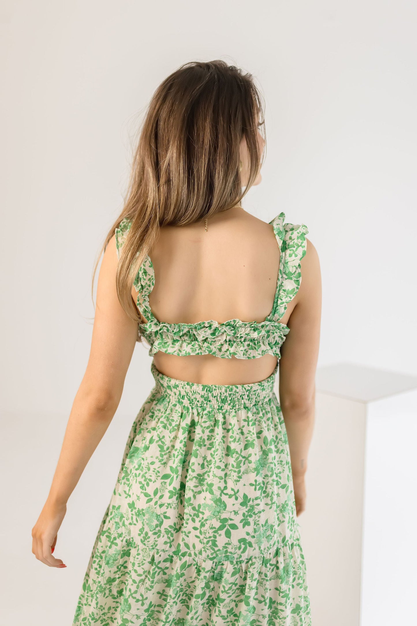 Janine Sleeveless Floral Print Midi Dress Green