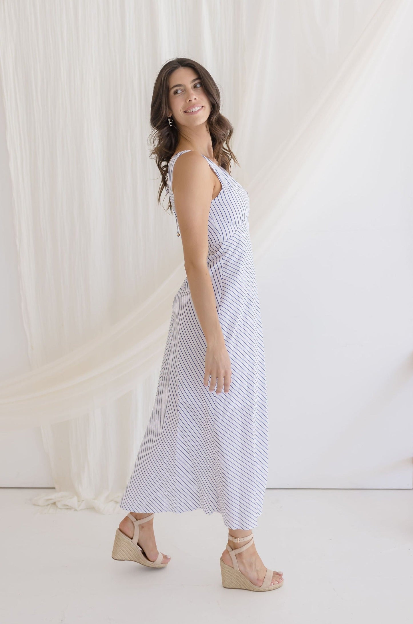 Ramona Sleeveless Stripe Print Maxi Dress Blue