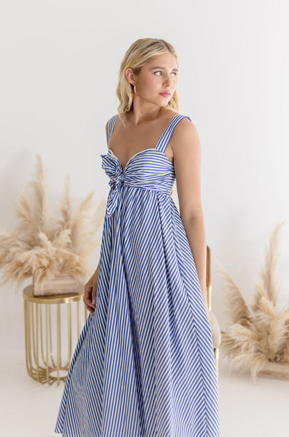 Madison Sleeveless Stripe Print Midi Dress Blue