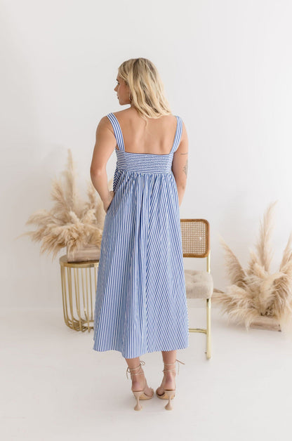 Madison Sleeveless Stripe Print Midi Dress Blue