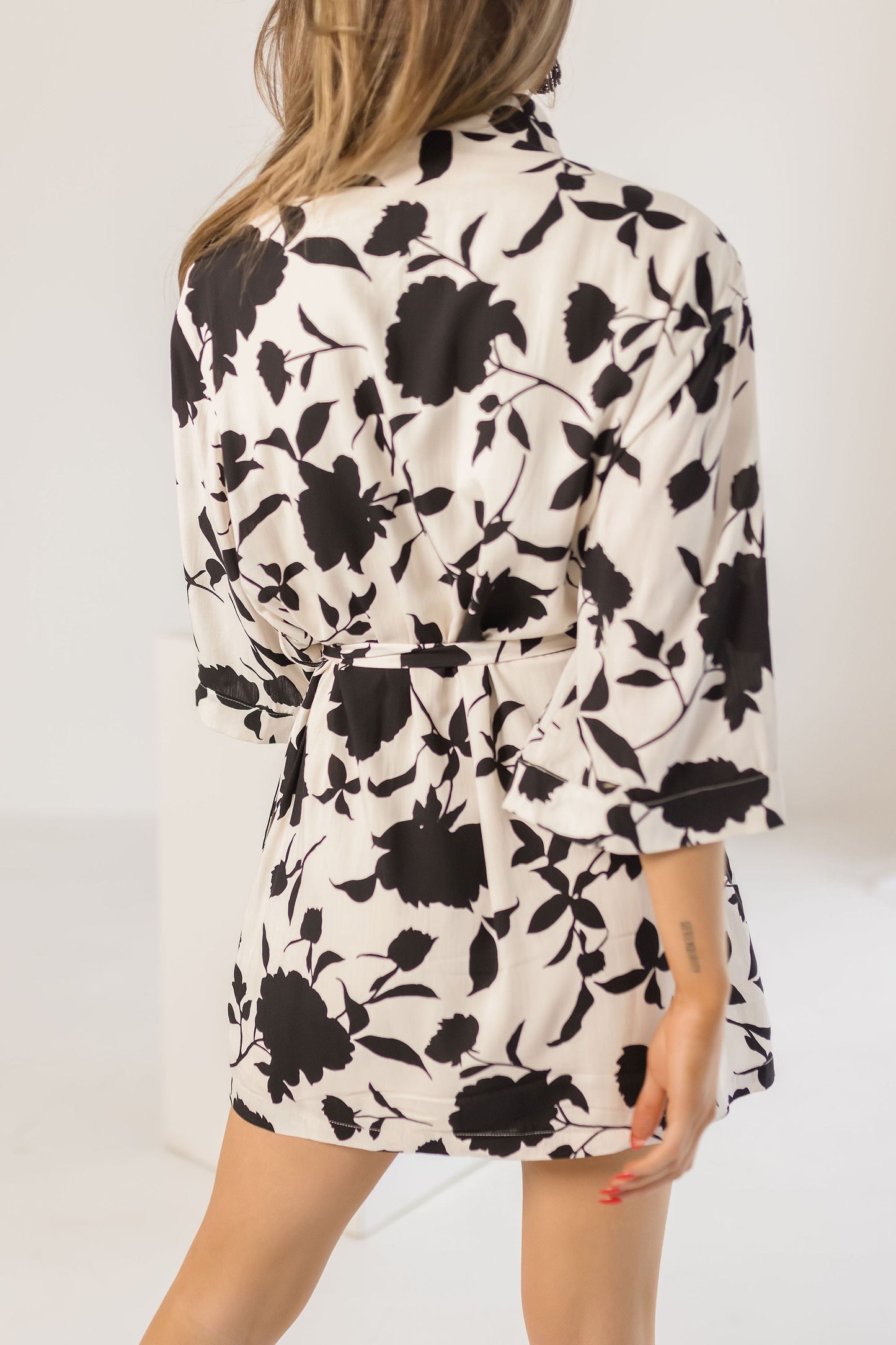 Melody Floral Print Kimono Mini Dress White