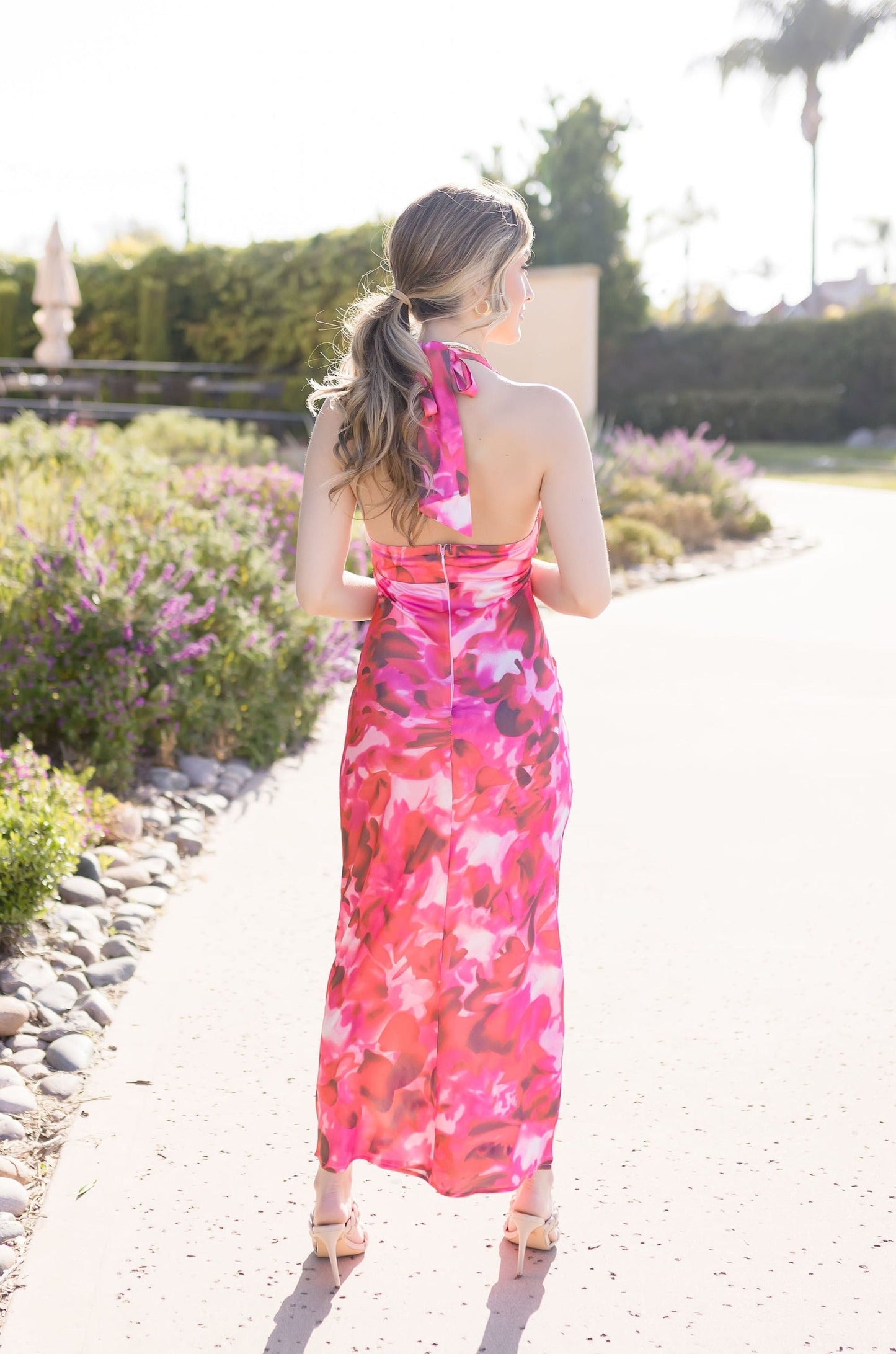 Gemma Sleeveless Halter Neck Floral Print Maxi Dress Pink