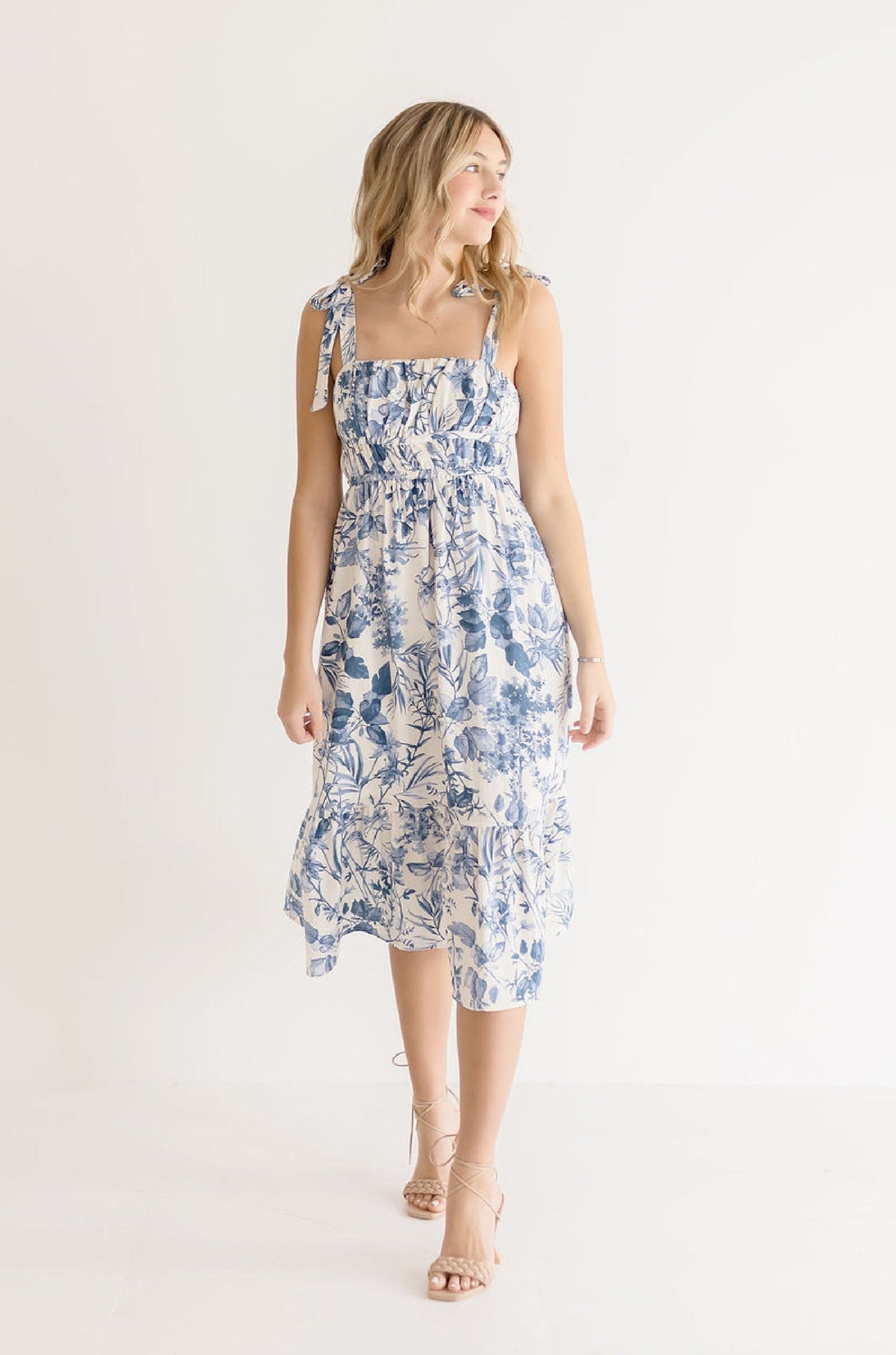 Leigh Sleeveless Shoulder Tie Floral Print Midi Dress Blue