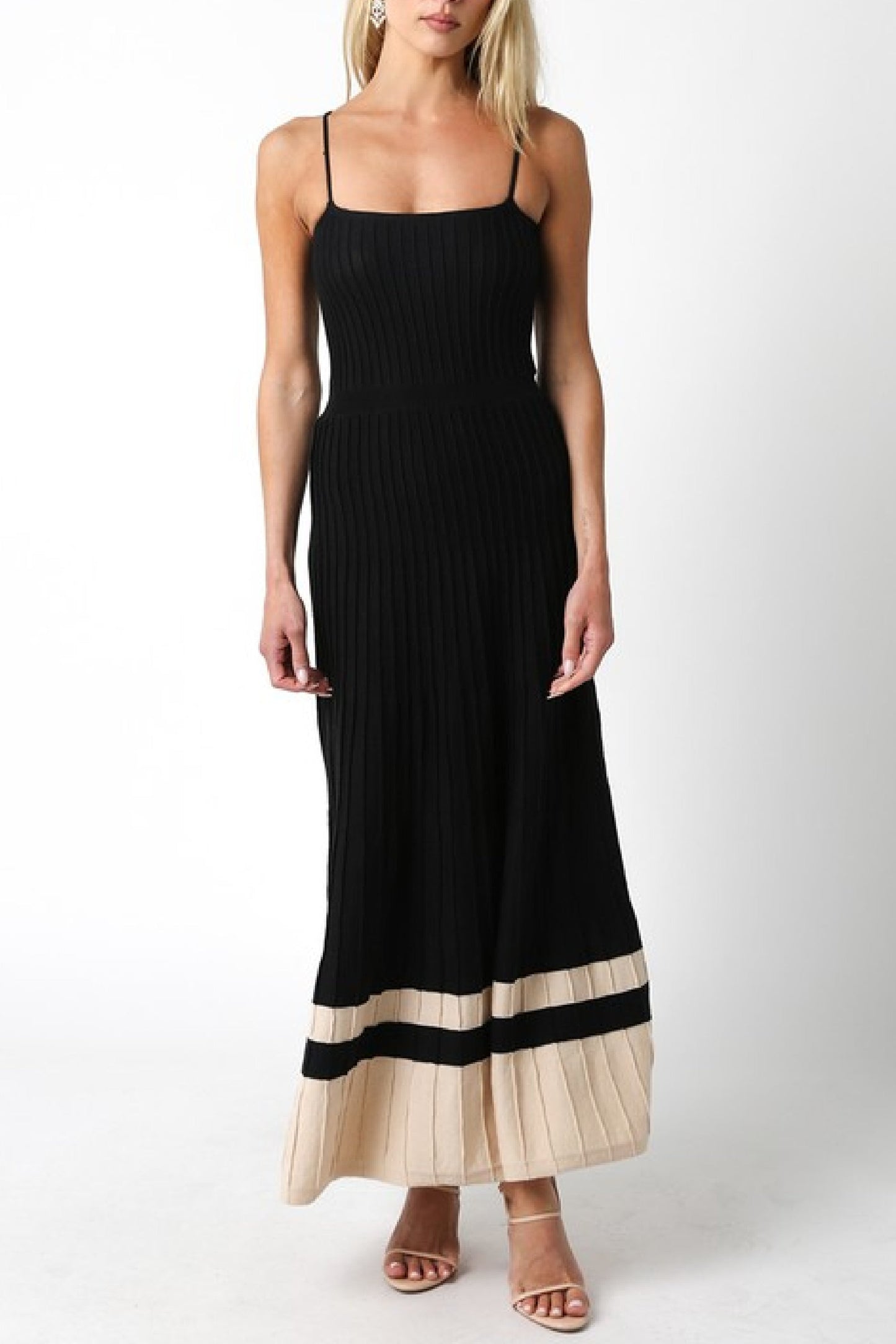 Waitlist 7/15 ♥ Kennedy Sleeveless Pleated Knit Midi Dress Black