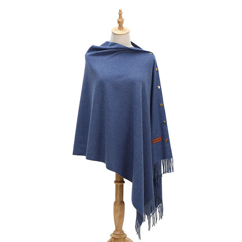 Elegant women's knitted poncho coat with buttons