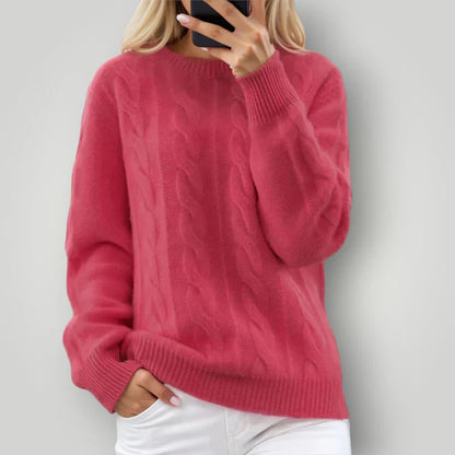 Women's long-sleeved knit sweater – a soft and versatile classic