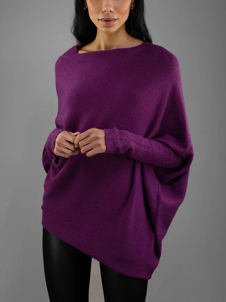 Elegant women's knitted poncho coat with buttons