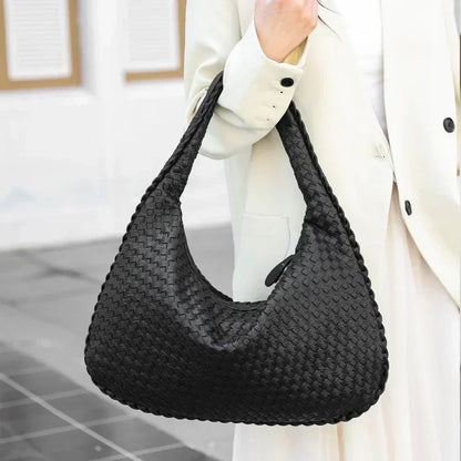 Luna woven handbag in a summery style