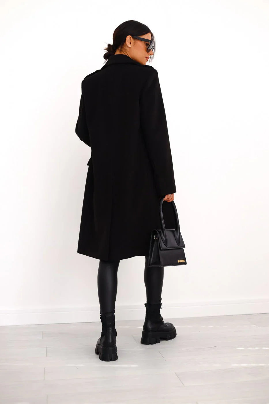 Long double-breasted coat – women