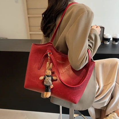 Sienna retro shoulder tote bag in a vintage look