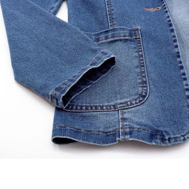 Women's denim jacket with pocket – a denim classic for everyday wear
