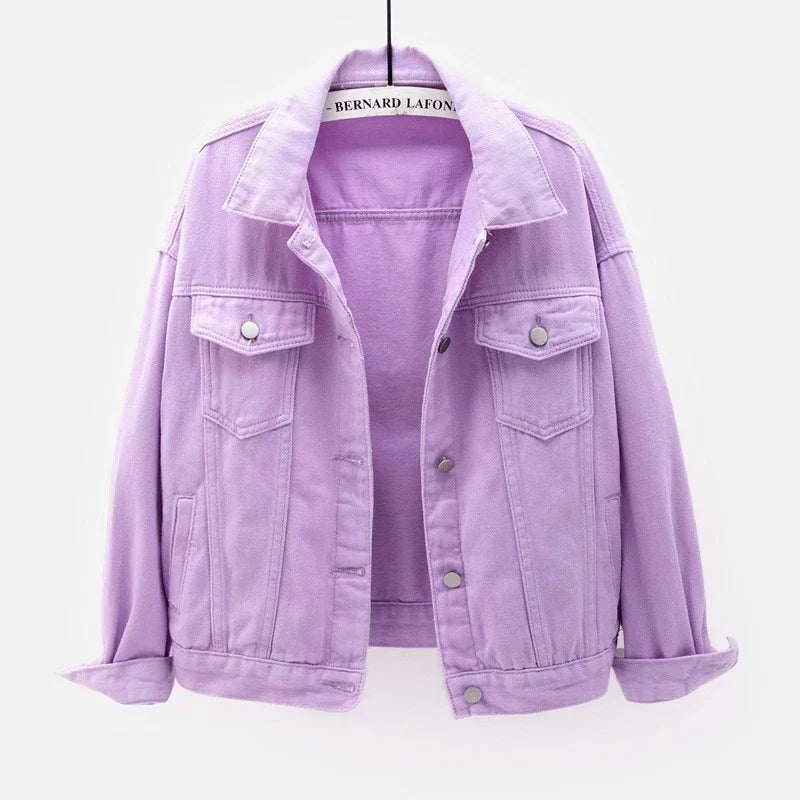 Short buttoned jacket with chest pocket – women