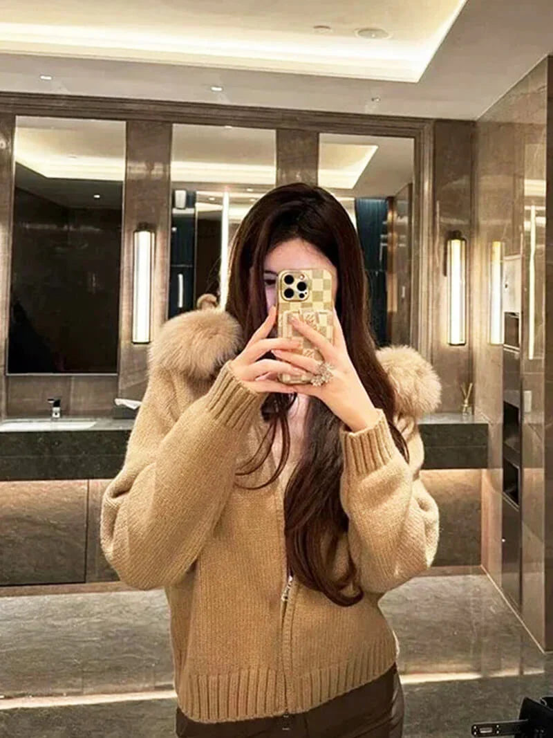 Women's grey cardigan with hood and faux fur trim – warm winter jacket