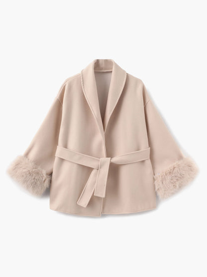 Women's coat with faux fur trim – elegant short winter coat