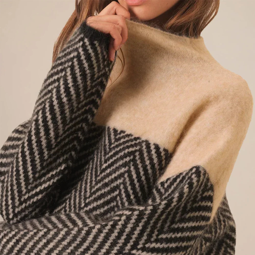 Gia - luxury cashmere turtleneck sweater