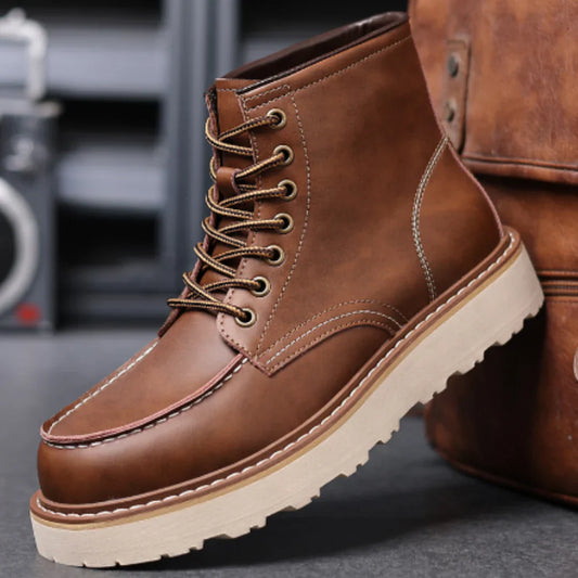 Classic lace-up work boots – men