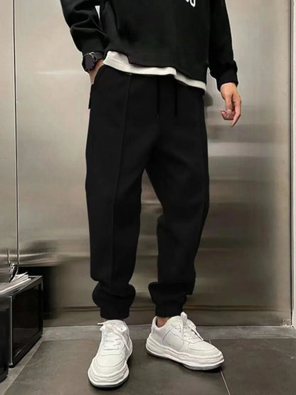 Eike classic joggers – men