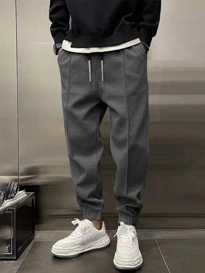 Eike classic joggers – men