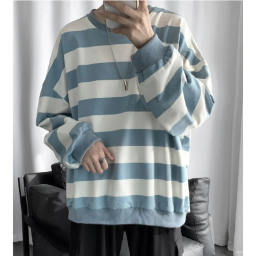 Oversized round-neck winter sweater – men