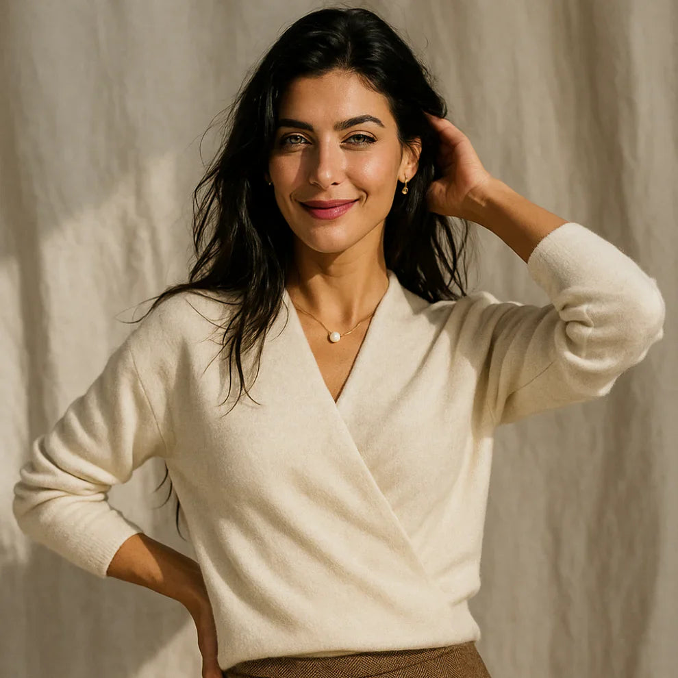 Women’s cozy v-neck knitted sweater – women
