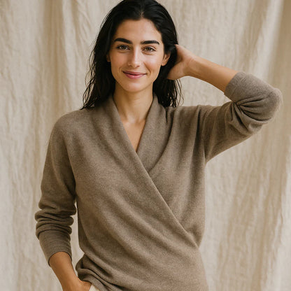 Women’s cozy v-neck knitted sweater – women