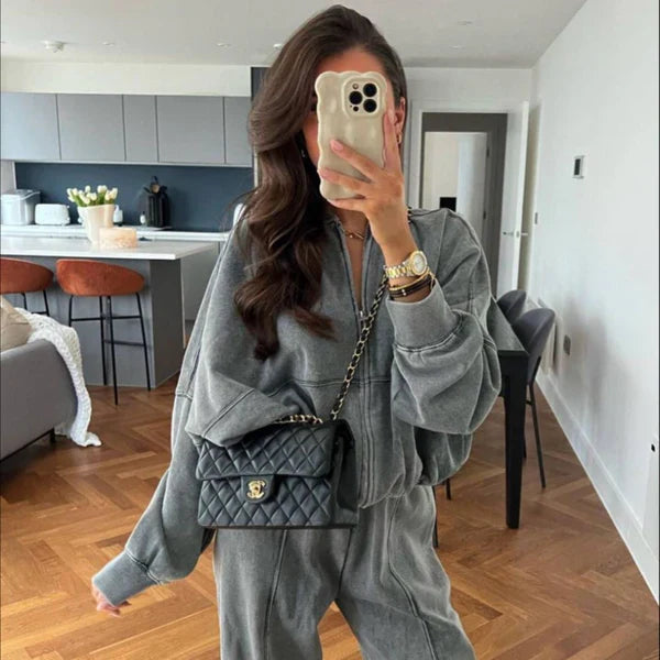 Women’s tracksuit set cozy sweater & pants – women