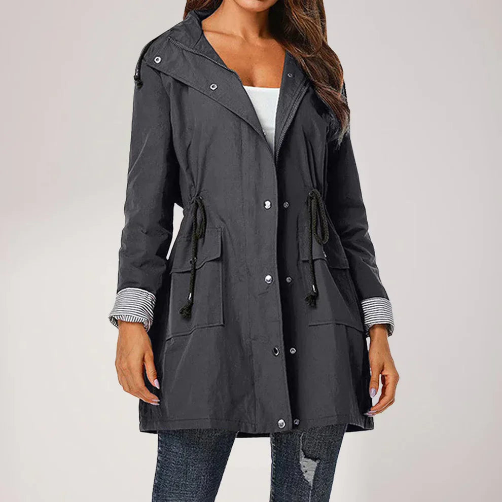 Women's water-repellent windbreaker jacket - lightweight & stylish