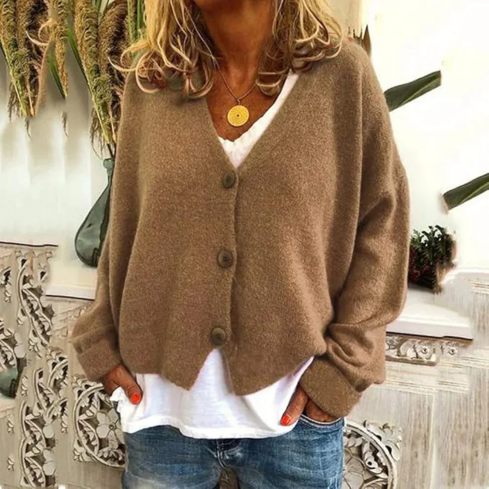 Women’s oversized knit cardigan with buttons – women