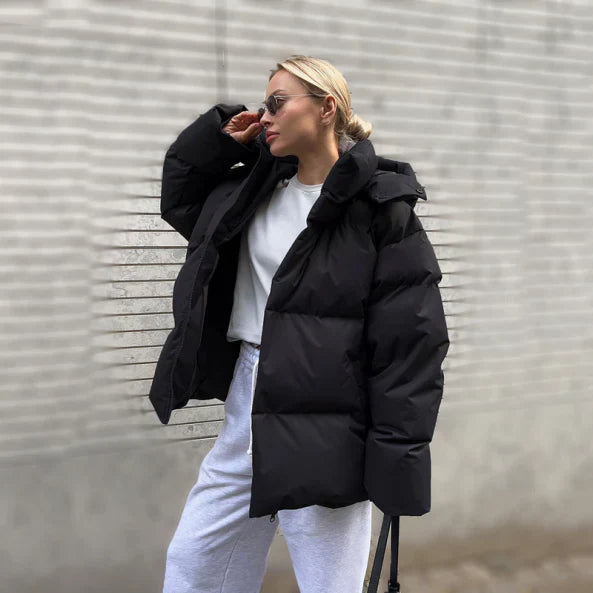 Warm hooded winter jacket – women