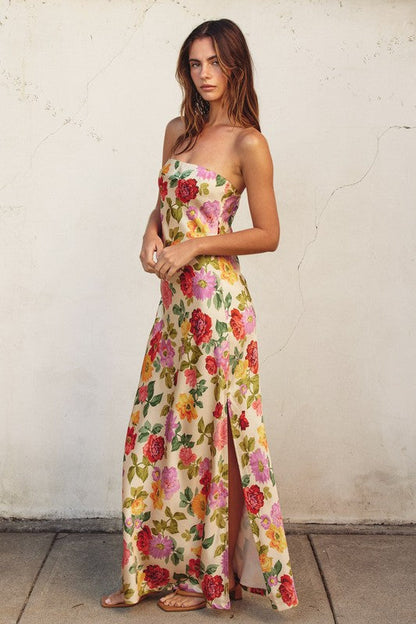 Waitlist 7/20 ♥ Stella Sleeveless Floral Print Maxi Dress Cream