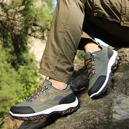 Men's waterproof hiking sneakers – men
