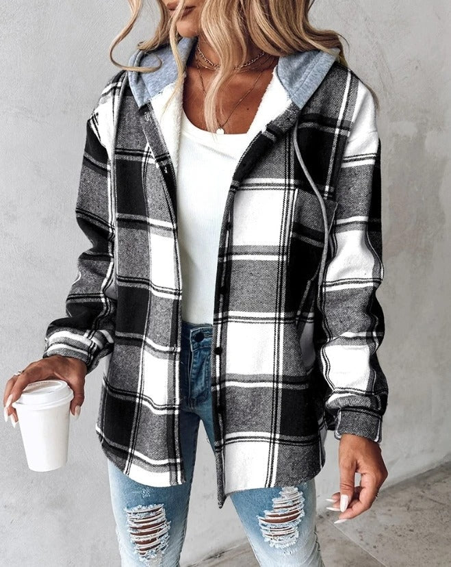 Warm plaid hooded jacket – women