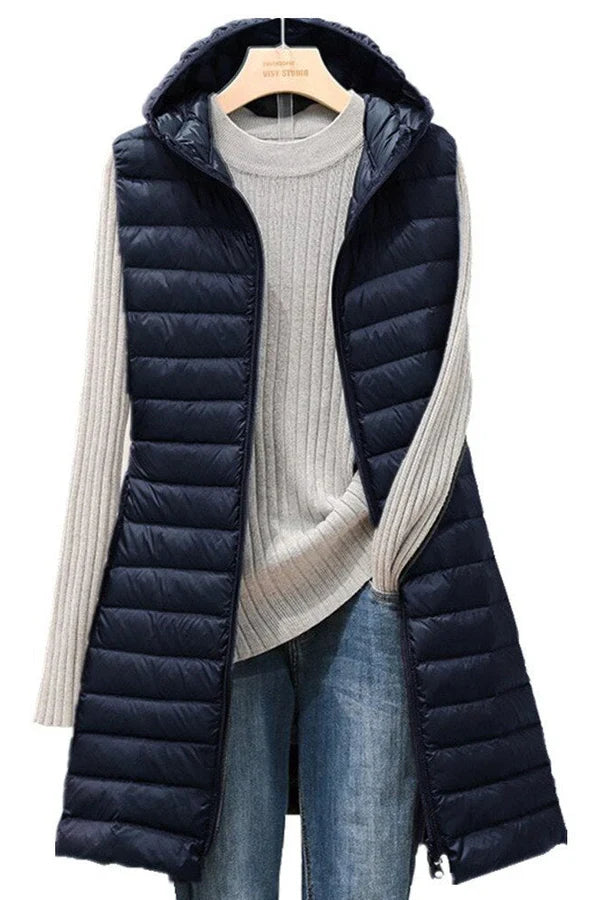 Amalie - fashionable quilted jacket with a hood