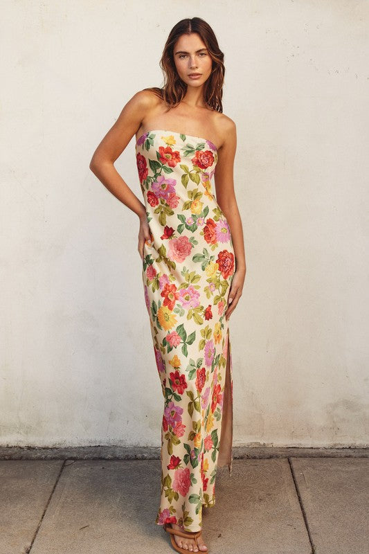 Waitlist 7/20 ♥ Stella Sleeveless Floral Print Maxi Dress Cream