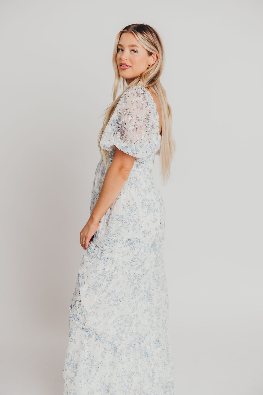 Daphne High Slit Eyelet Detail Maxi Dress in Blue and White Floral - Inclusive Sizing (S-3XL)