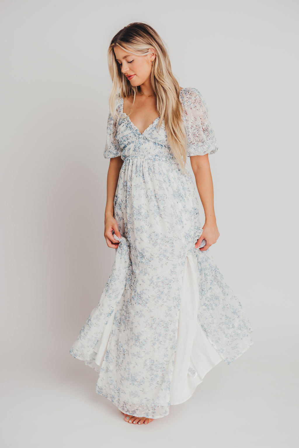 Daphne High Slit Eyelet Detail Maxi Dress in Blue and White Floral - Inclusive Sizing (S-3XL)