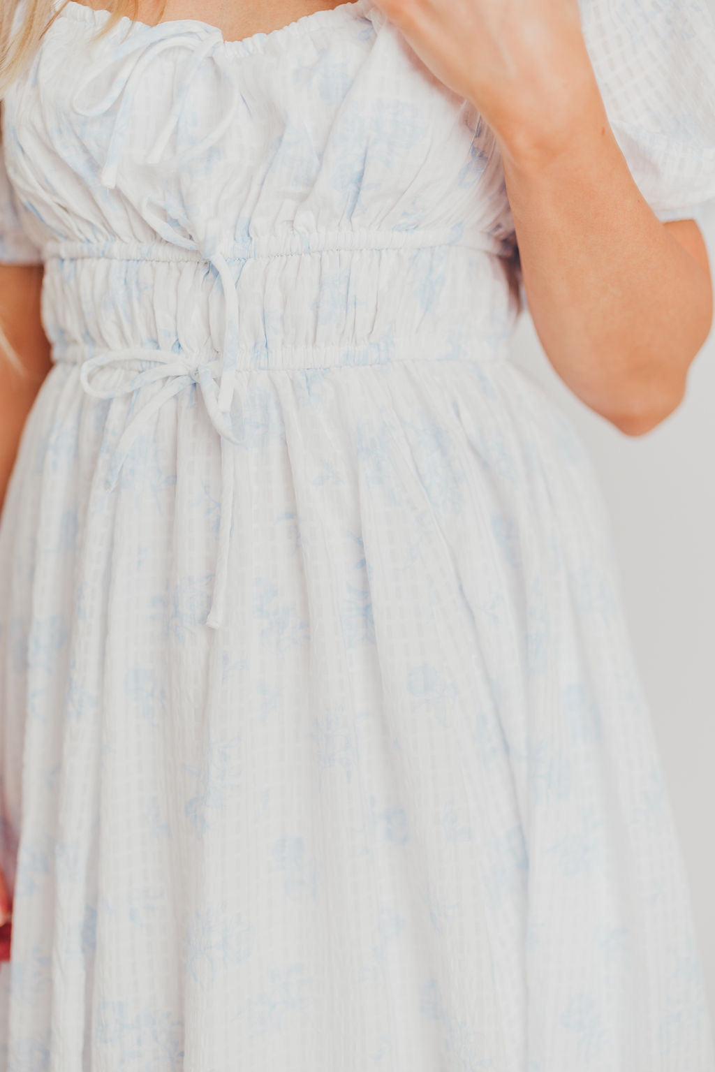 Edda Coastal Midi Dress in Light Blue - Bump Friendly & Inclusive Sizing (S-3XL)