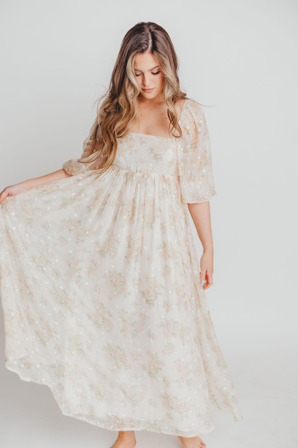 Mona Maxi Dress with Smocking in Cream Floral - Bump Friendly & Inclusive Sizing (S-3XL)