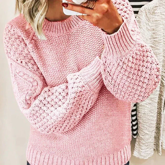 Alina – oversized knit sweater in a wool blend with cable knit pattern