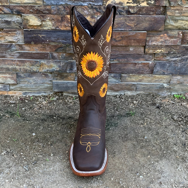 Women's embroidered knee-high cowboy boots